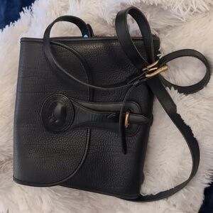 Vintage Dooney & Bourke Medium Essex Black Pebble Leather Crossbody FLAWLESS